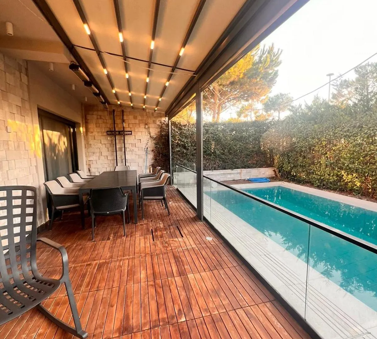 Villa Vala Mar B22 ドゥラス